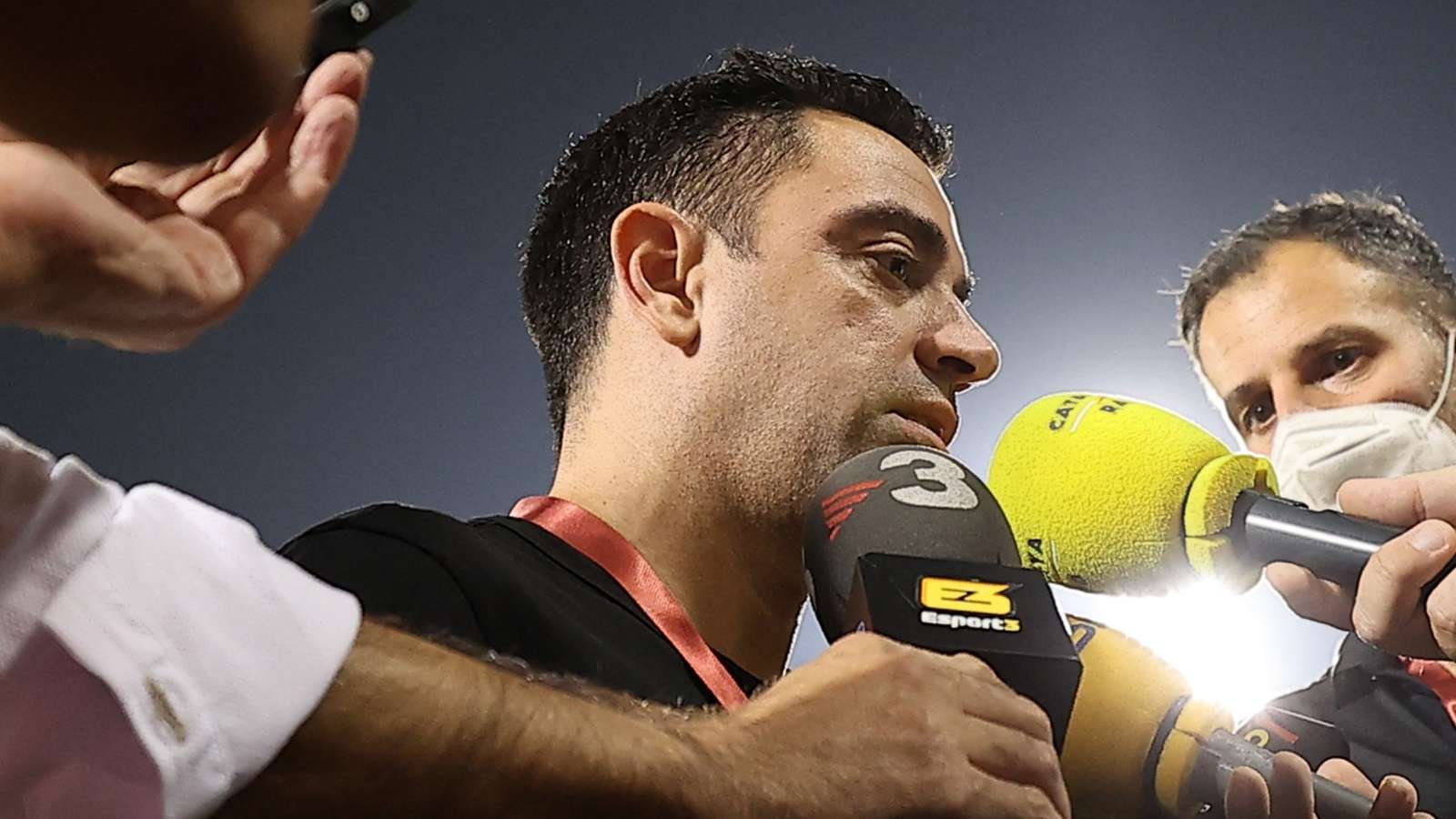 也隐含着足 也隐含着足